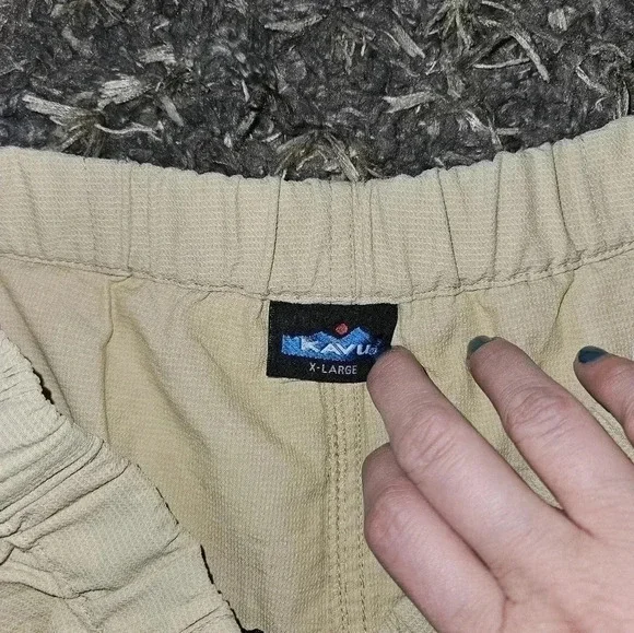 Kavu brand men's xl utility shorts - Picture 4 of 4